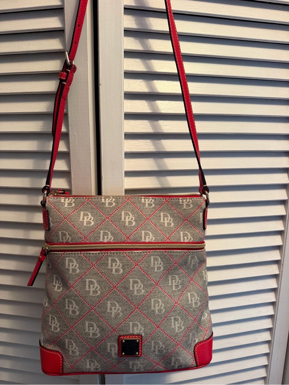 Dooney & Bourke Crossbody Maxi Quilt